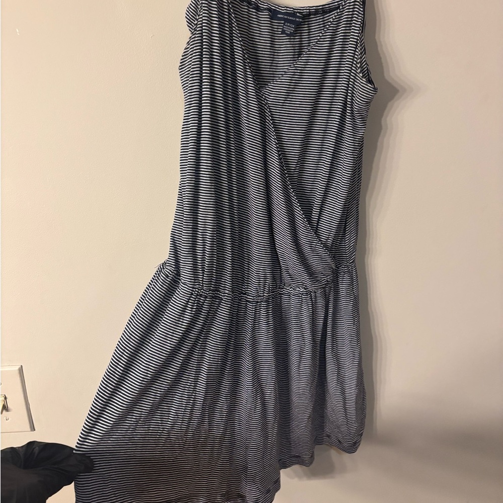 American Eagle Striped Romper Women’s Size Small‎ Sleeveless Casual One-Piece